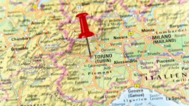 Map of Italy with pin set on Torino.